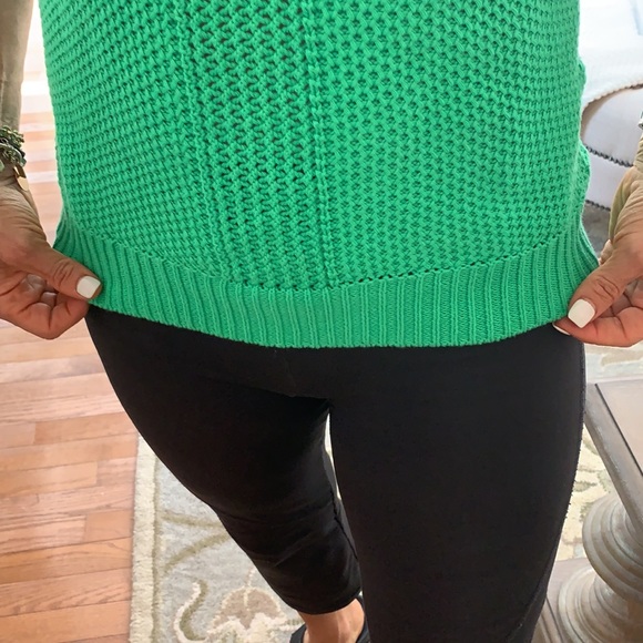 Lilly Pulitzer Gemma Sweater - Picture 4 of 4